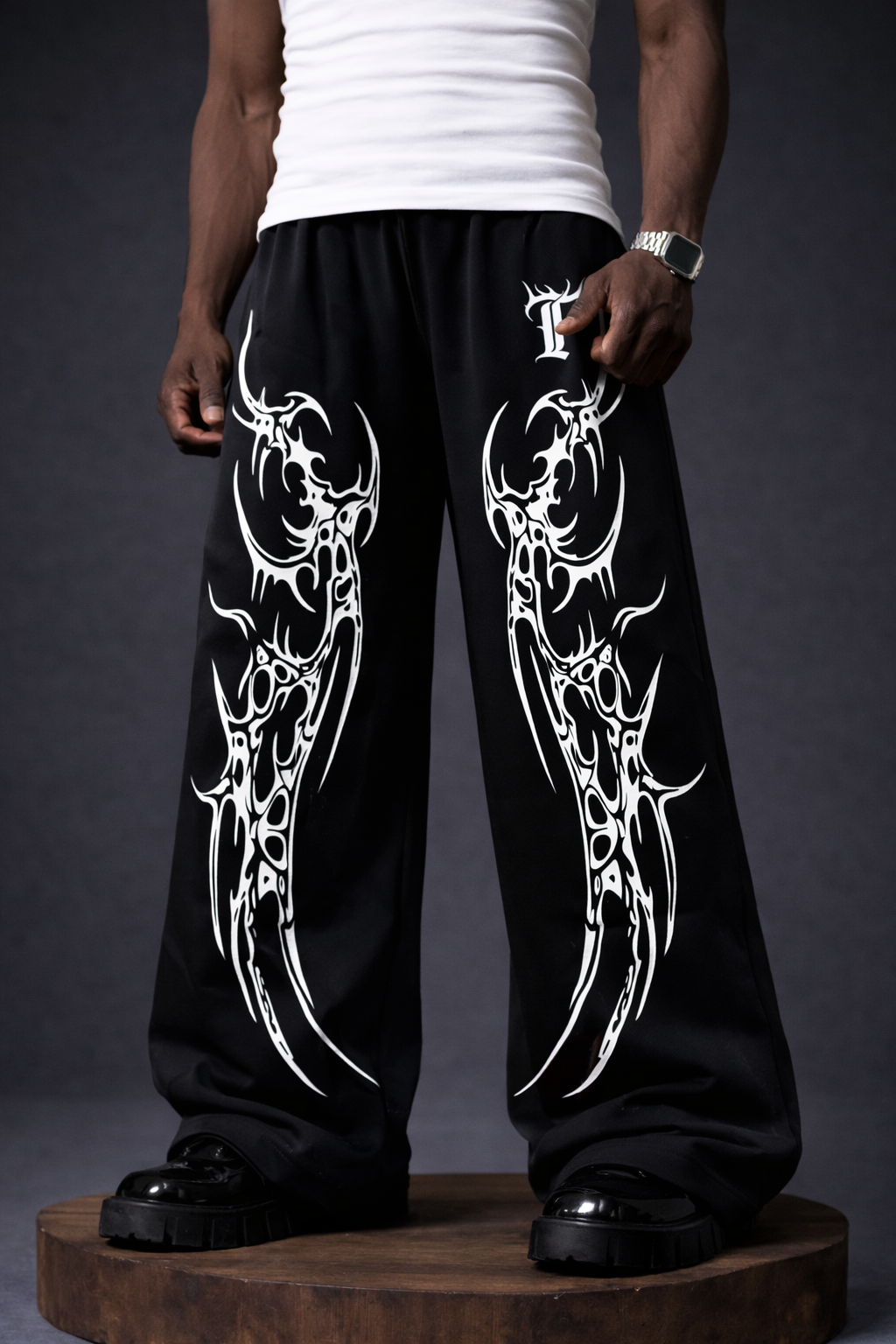 Phantom Rune Black • Track Pant • Baggy Fit