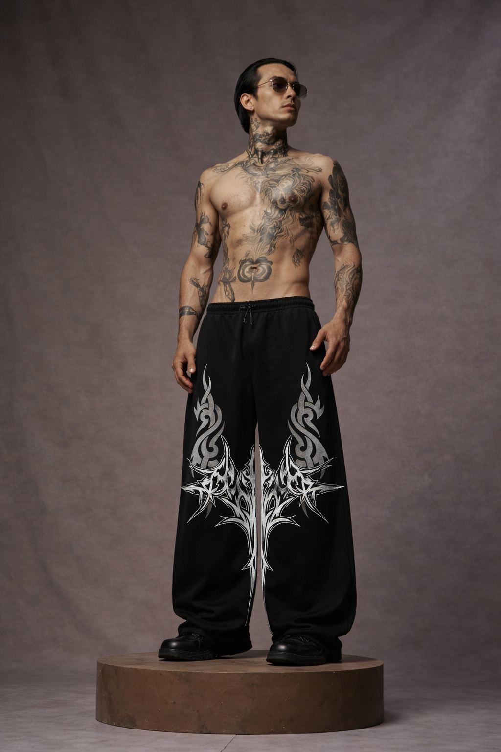 Shadow blade • Track Pant • Baggy Fit